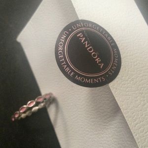 PANDORA RING SZ 7💕Vintage Pink